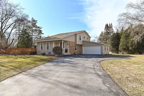 11249 N Oriole, Mequon, WI 53092