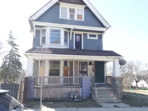 1105 W Keefe #1107, Milwaukee, WI 53206