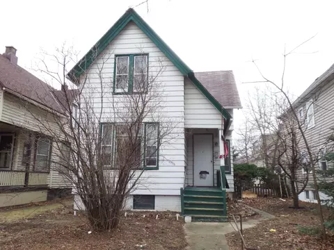 2556 N Humboldt, Milwaukee, WI 53212