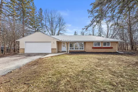 n80w15821 Rainbow, Menomonee Falls, WI 53051