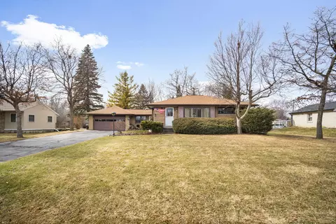 5333 S 28th, Greenfield, WI 53221