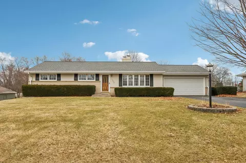 8810 S Patricia, Oak Creek, WI 53154