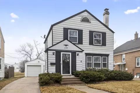 2169 S 96th, West Allis, WI 53227