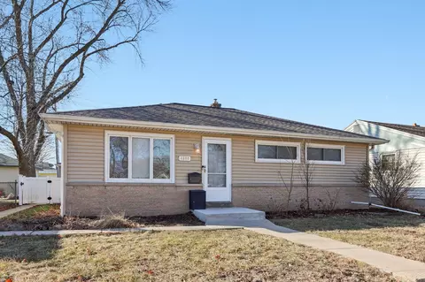 6609 W Morgan, Milwaukee, WI 53220