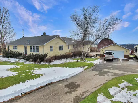 16433 State Highway 27, Utica, WI 54628