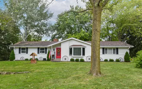 w220s6805 Crowbar, Muskego, WI 53150