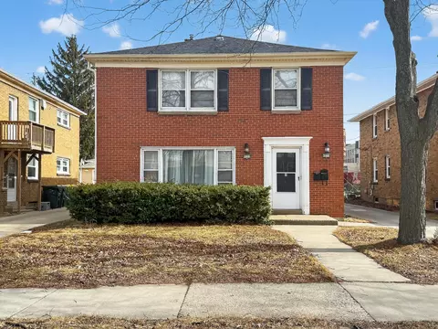 4018 N Newhall #4020, Shorewood, WI 53211