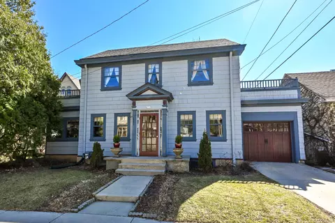 2719 E Locust, Milwaukee, WI 53211