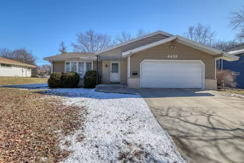 6438 Sycamore, Greendale, WI 53129