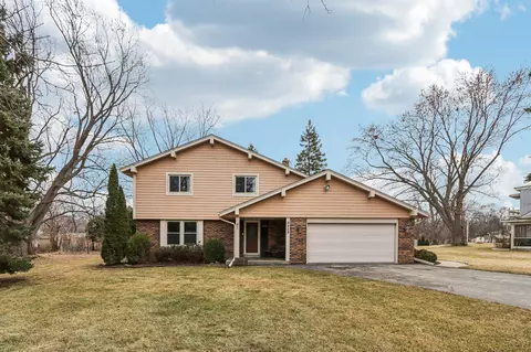 9959 W Conrad, Hales Corners, WI 53130