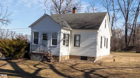265 Charlevoix, Marquette, WI 53947