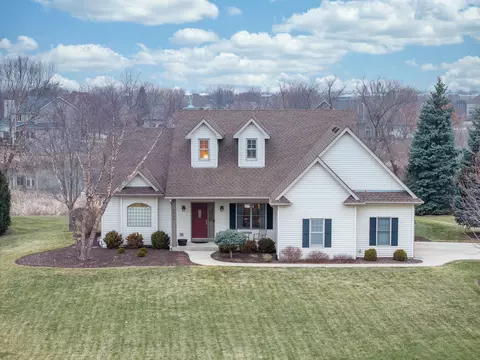 8442 E Rdg, Pleasant Prairie, WI 53158