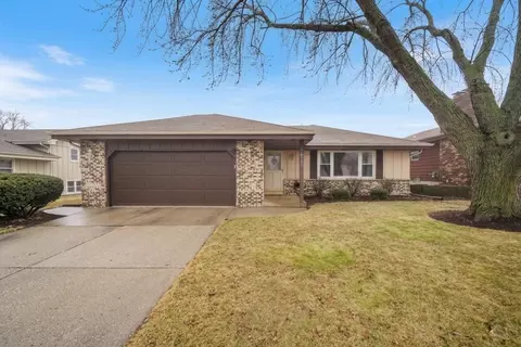 6105 68th, Kenosha, WI 53142