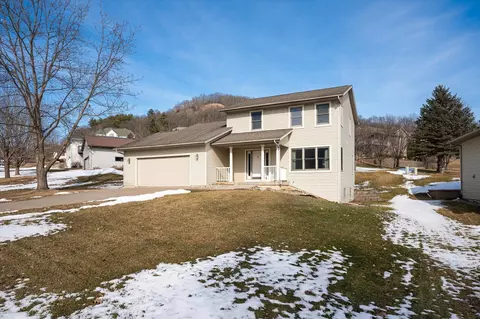 348 Regent, La Crescent, MN 55947
