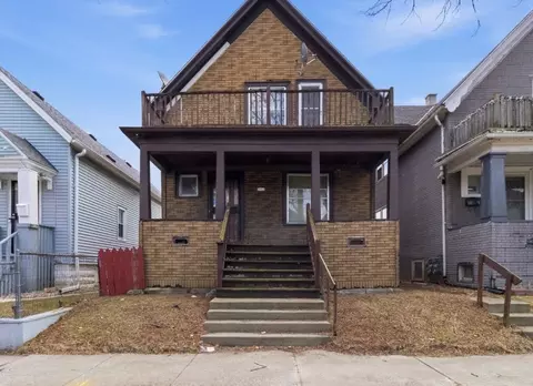 2466 N 33rd, Milwaukee, WI 53210