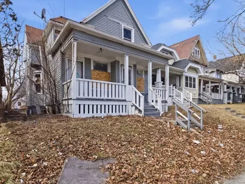 3205 N 20th #3207, Milwaukee, WI 53206