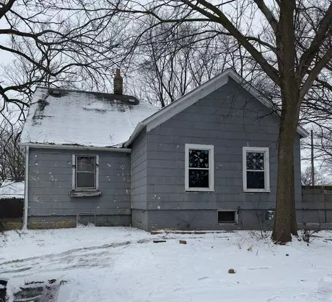 4940 N Green Bay, Racine, WI 53404