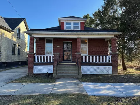 1549 Augusta, Racine, WI 53402