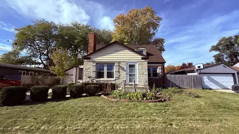 3200 N Main, Racine, WI 53402