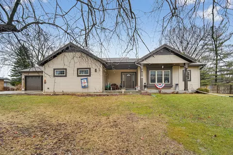 4812 S 39th, Greenfield, WI 53221