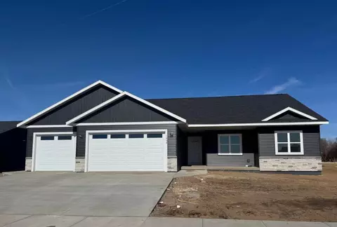 1348 Academy, Holmen, WI 54636