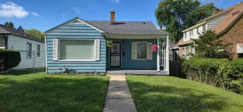 4513 N 21st, Milwaukee, WI 53209