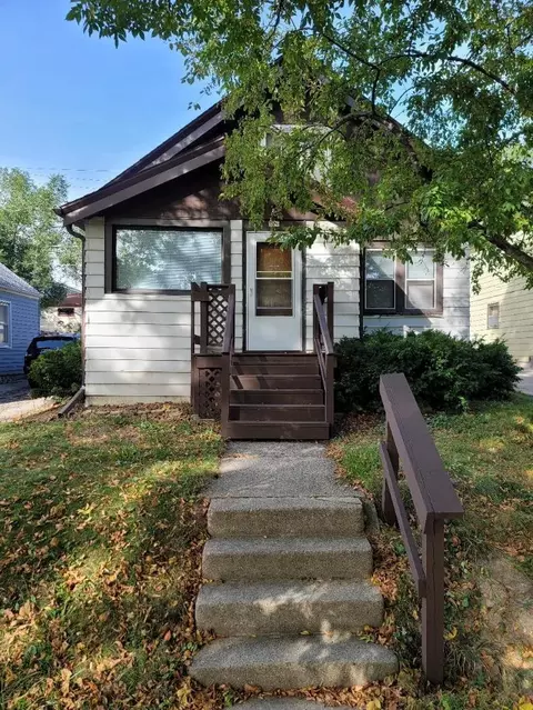 513 S 69th, Milwaukee, WI 53214