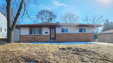 10923 W Stark, Milwaukee, WI 53225