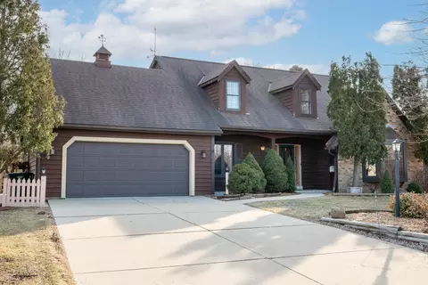 5705 W Abbott, Greenfield, WI 53220