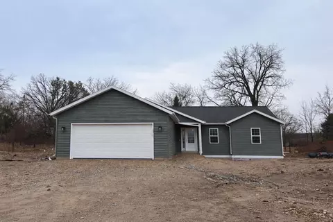 105 Rolling Mdws, Darien, WI 53114