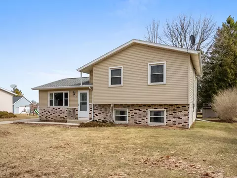 2129 S 23rd, Manitowoc, WI 54220