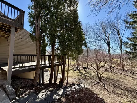 n80w13519 River Park #44D, Menomonee Falls, WI 53051