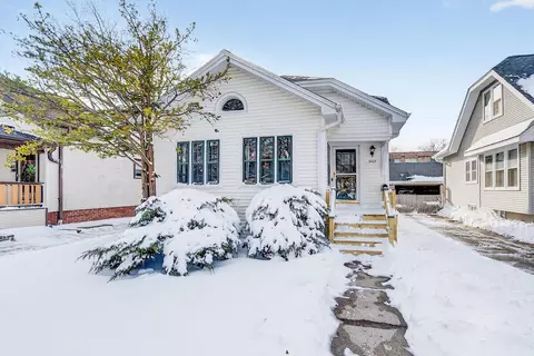 3437 N Cramer, Milwaukee, WI 53211