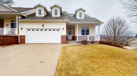 807 Maple Shade, Holmen, WI 54636