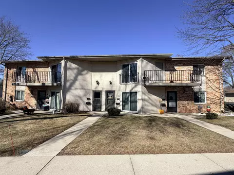 w168n11523 El Camino, Germantown, WI 53022