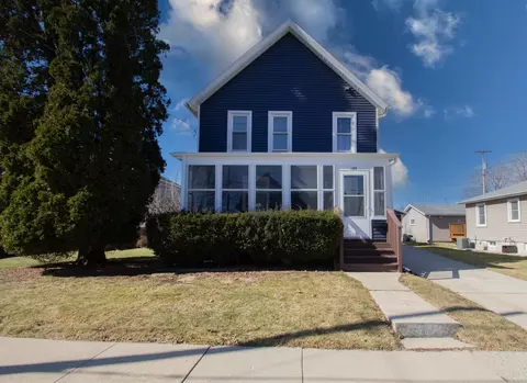 520 N Montgomery, Watertown, WI 53098