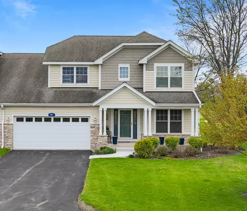 841 Eagleton #46-83, Geneva, WI 53147