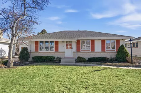 7106 N 37th, Milwaukee, WI 53209