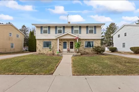 1558 White Rock #1560, Waukesha, WI 53188