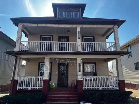 2425 20th #2427, Racine, WI 53403