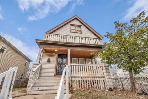 2137 N 31st #2139, Milwaukee, WI 53208