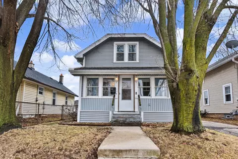 1203 Lincoln, Waukesha, WI 53186