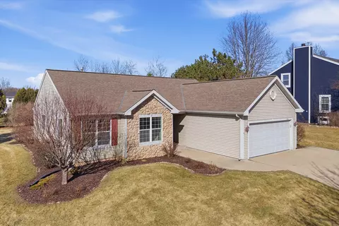 2050 Blackfoot, Grafton, WI 53024