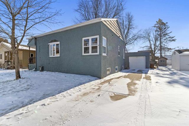 2735 11th, Two Rivers, WI 54241