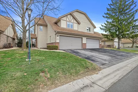 n34w23866 Grace #A, Pewaukee, WI 53072