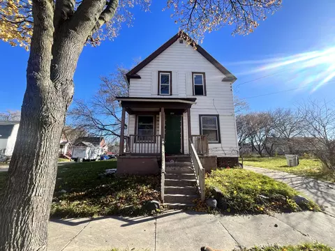 2832 N 14th, Milwaukee, WI 53206