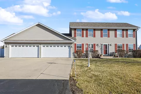 5730 Eagle Pt, Racine, WI 53406