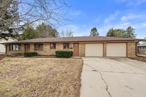 231 S 5th, Cedar Grove, WI 53013