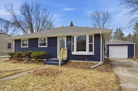 w60n761 Jefferson, Cedarburg, WI 53012