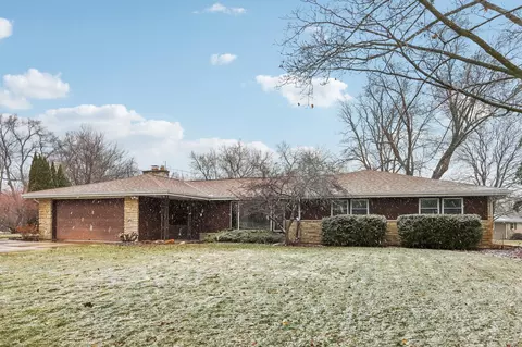 21840 Greendale, Waukesha, WI 53186